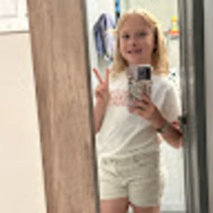 Meet your Posher, Michele